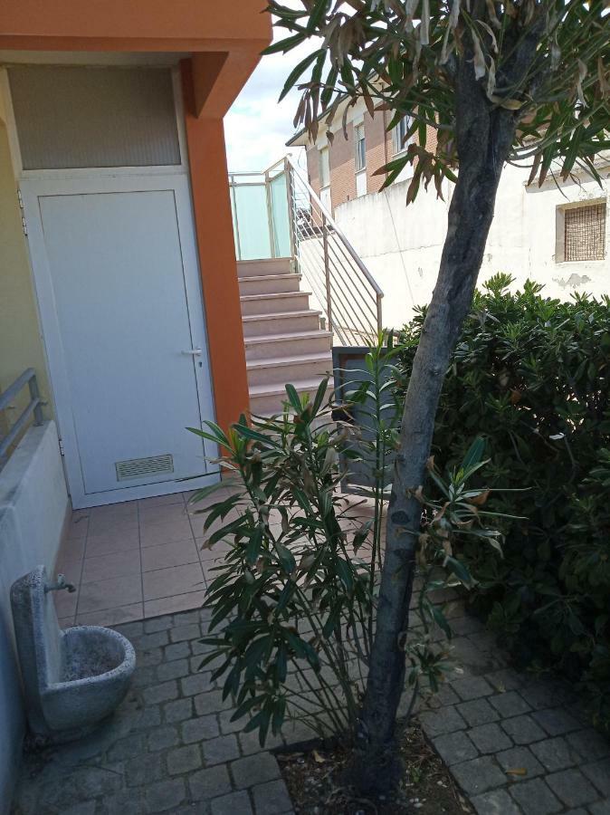 villa a mare Senigallia Esterno foto
